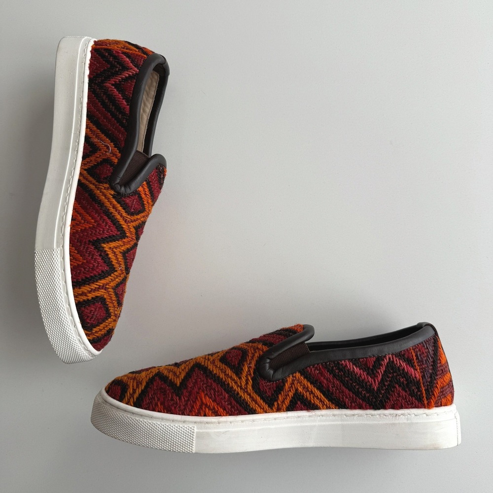 Res Ipsa EUC Kilim Slip On Red Orange Leather Trim‎ Sneaker Loafers women 9 - Picture 2 of 7